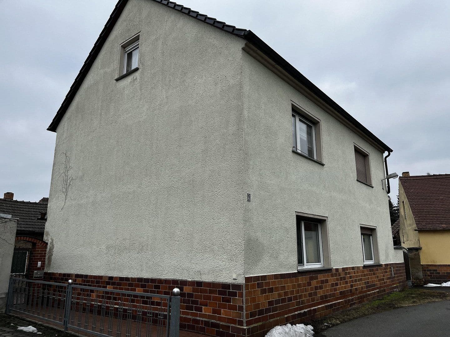 Prodej domu 195 m², pozemek 555 m², Ruhland, Braniborsko Prodej domu 195 m², pozemek 555 m², Ruhland, Braniborsko