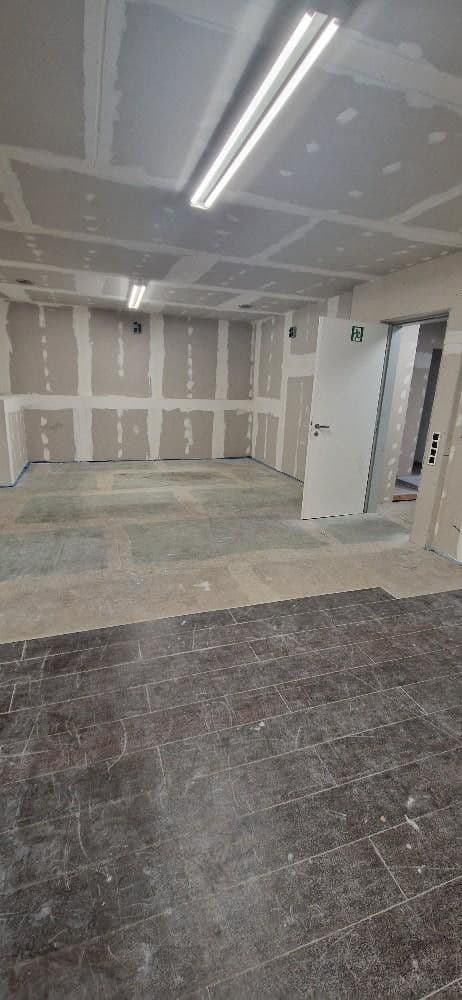 Pronájem nebytového prostoru 1 m², Mittenfeldstr. 6, Göppingen, Bádensko-Württembersko Pronájem nebytového prostoru 1 m², Mittenfeldstr. 6, Göppingen, Bádensko-Württembersko