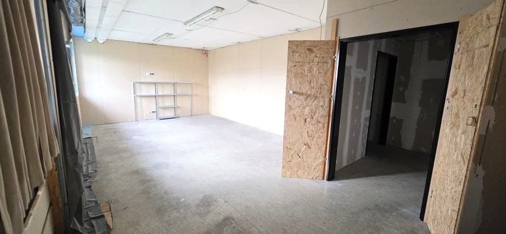 Pronájem nebytového prostoru 1 m², Mittenfeldstr. 6, Göppingen, Bádensko-Württembersko Pronájem nebytového prostoru 1 m², Mittenfeldstr. 6, Göppingen, Bádensko-Württembersko