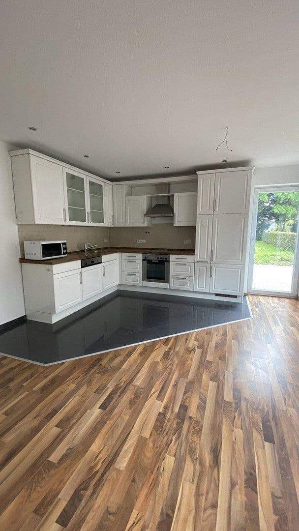 Pronájem bytu 3+1 80 m², Hamburg, Hamburg Pronájem bytu 3+1 80 m², Hamburg, Hamburg