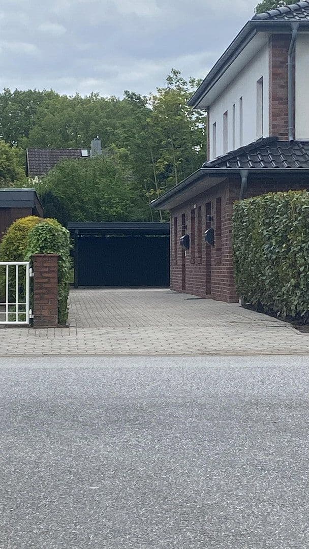 Pronájem bytu 3+1 80 m², Hamburg, Hamburg Pronájem bytu 3+1 80 m², Hamburg, Hamburg