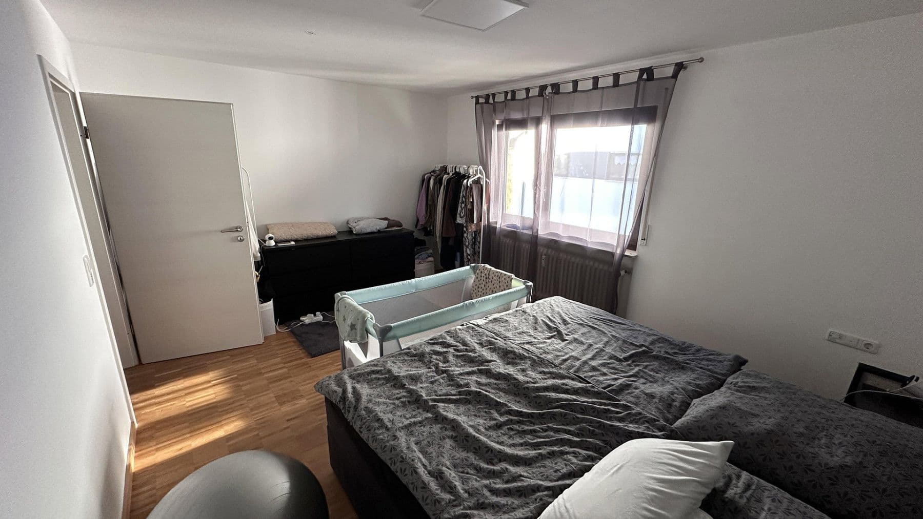 Prodej bytu 3+1 95 m², Kleiststrasse 8, Tamm, Bádensko-Württembersko Prodej bytu 3+1 95 m², Kleiststrasse 8, Tamm, Bádensko-Württembersko