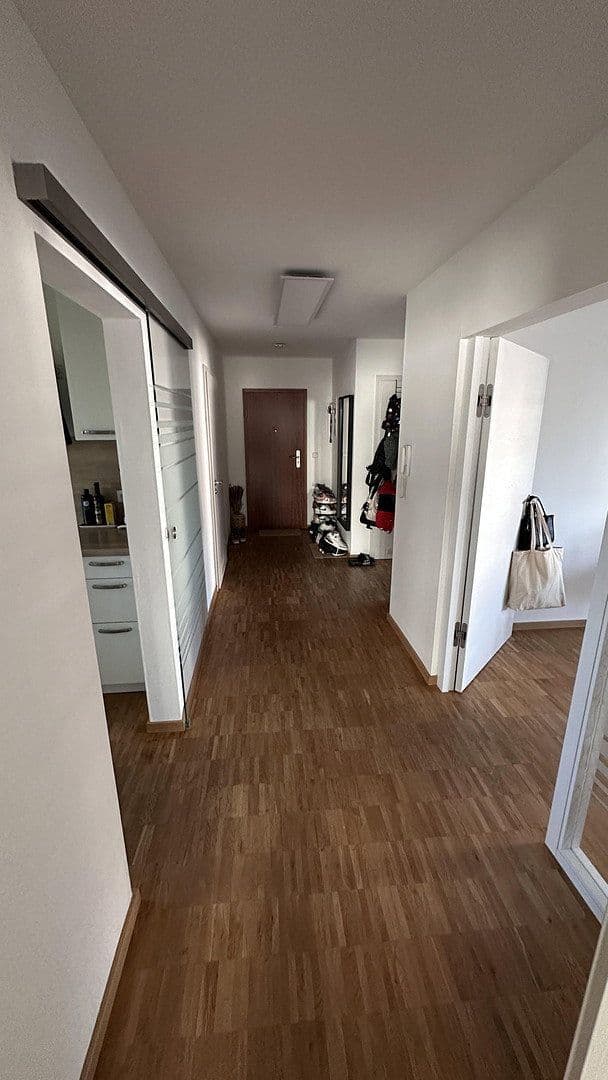 Prodej bytu 3+1 95 m², Kleiststrasse 8, Tamm, Bádensko-Württembersko Prodej bytu 3+1 95 m², Kleiststrasse 8, Tamm, Bádensko-Württembersko