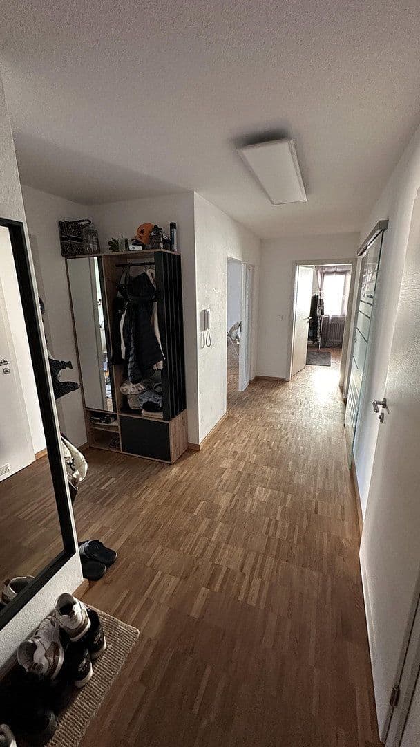 Prodej bytu 3+1 95 m², Kleiststrasse 8, Tamm, Bádensko-Württembersko Prodej bytu 3+1 95 m², Kleiststrasse 8, Tamm, Bádensko-Württembersko