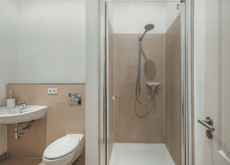 Pronájem bytu 1+1 45 m², Berlin, Berlín Pronájem bytu 1+1 45 m², Berlin, Berlín