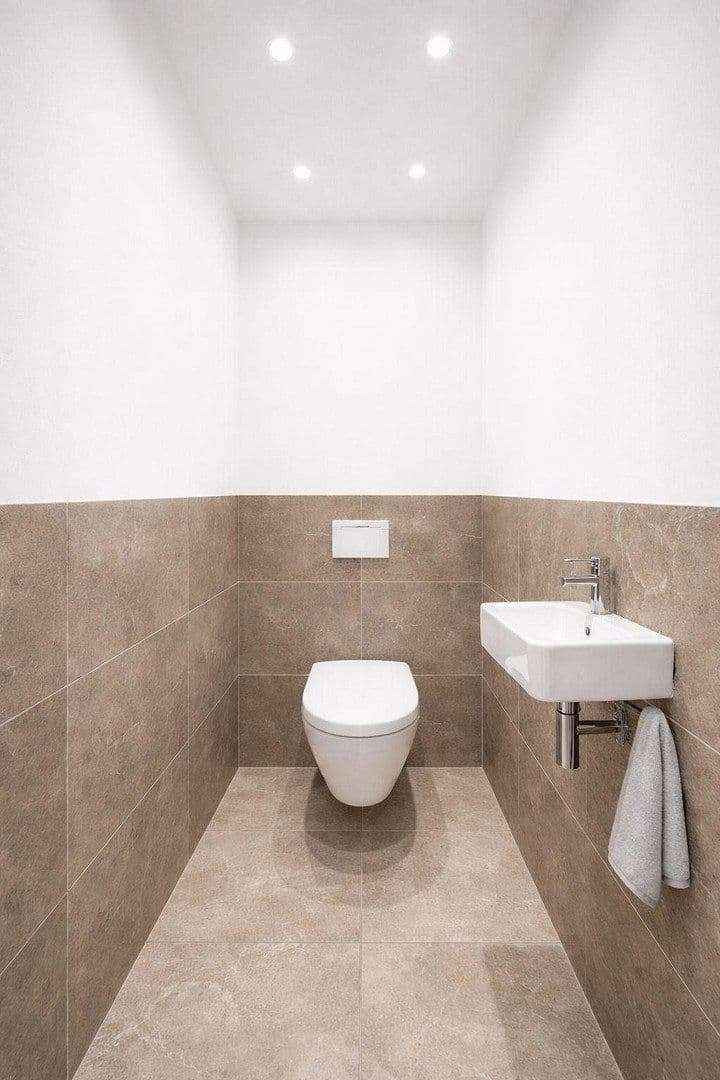 Pronájem kanceláře 110 m², Am Römerhof 16, Münzenberg, Hessen Pronájem kanceláře 110 m², Am Römerhof 16, Münzenberg, Hessen