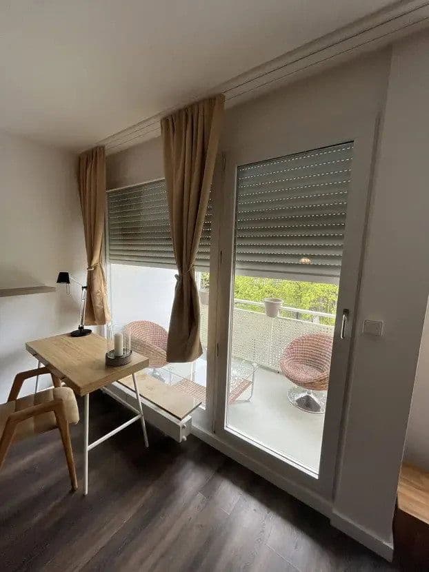 Pronájem bytu 2+1 61 m², Berlin, Berlín Pronájem bytu 2+1 61 m², Berlin, Berlín