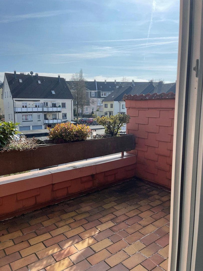 Prodej bytu 3+1 74 m², Arndtstr. 11, Schwelm, Severní Porýní-Vestfálsko Prodej bytu 3+1 74 m², Arndtstr. 11, Schwelm, Severní Porýní-Vestfálsko