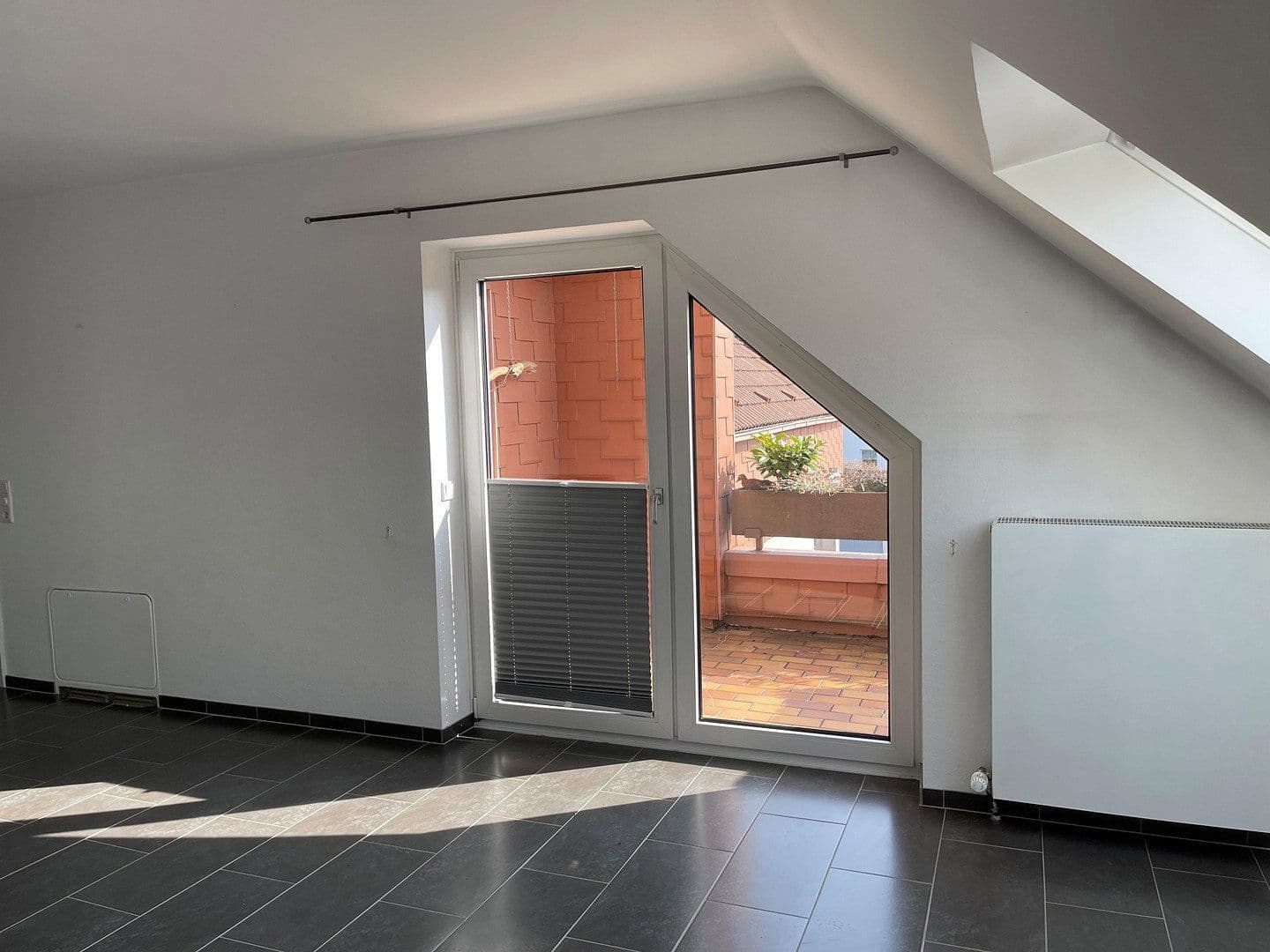Prodej bytu 3+1 74 m², Arndtstr. 11, Schwelm, Severní Porýní-Vestfálsko Prodej bytu 3+1 74 m², Arndtstr. 11, Schwelm, Severní Porýní-Vestfálsko