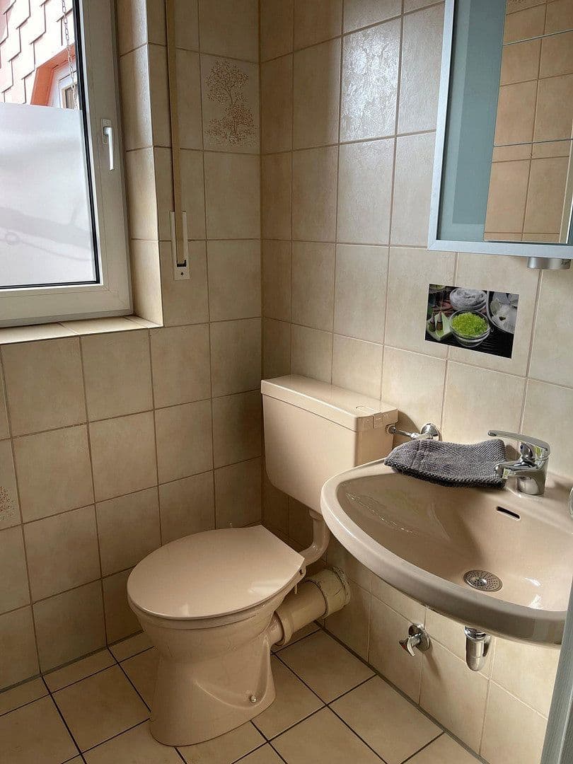 Prodej bytu 3+1 74 m², Arndtstr. 11, Schwelm, Severní Porýní-Vestfálsko Prodej bytu 3+1 74 m², Arndtstr. 11, Schwelm, Severní Porýní-Vestfálsko