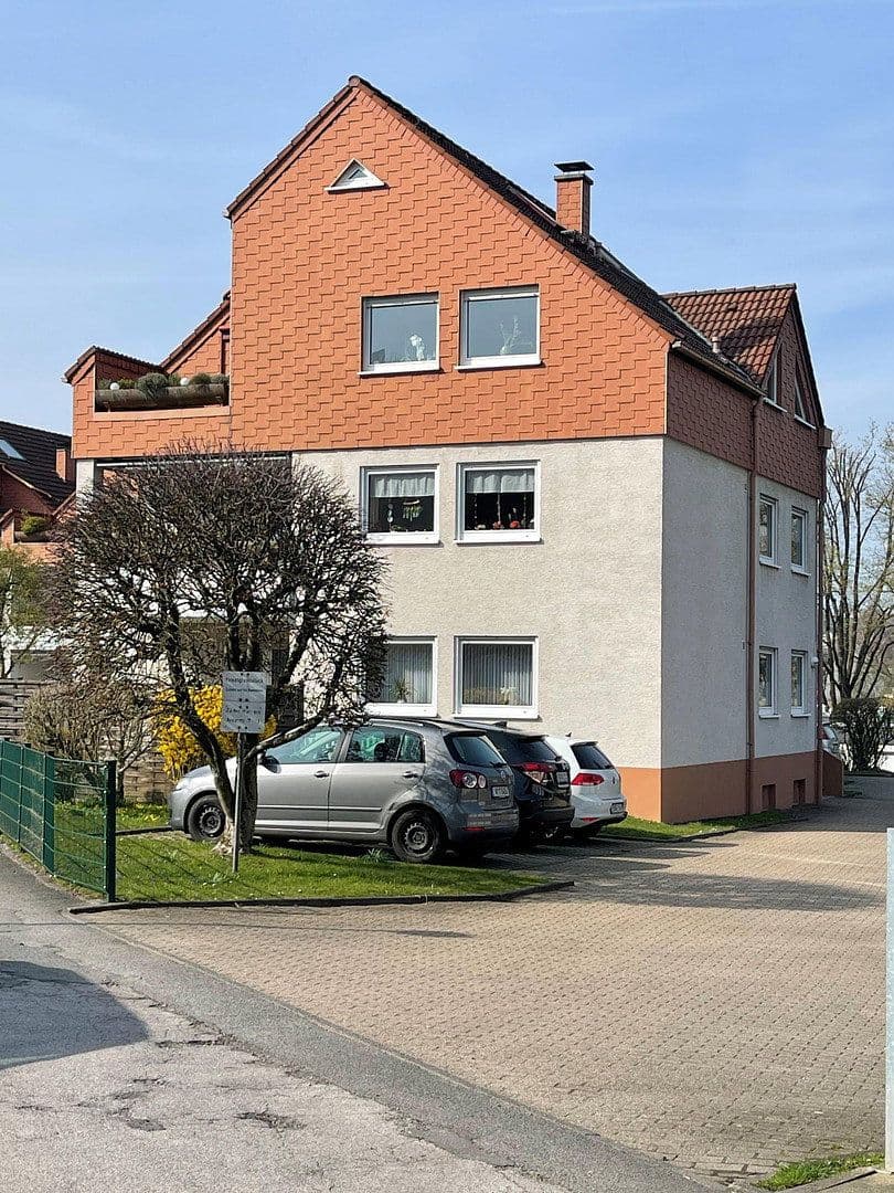 Prodej bytu 3+1 74 m², Arndtstr. 11, Schwelm, Severní Porýní-Vestfálsko Prodej bytu 3+1 74 m², Arndtstr. 11, Schwelm, Severní Porýní-Vestfálsko