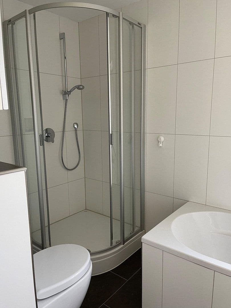 Prodej bytu 3+1 74 m², Arndtstr. 11, Schwelm, Severní Porýní-Vestfálsko Prodej bytu 3+1 74 m², Arndtstr. 11, Schwelm, Severní Porýní-Vestfálsko