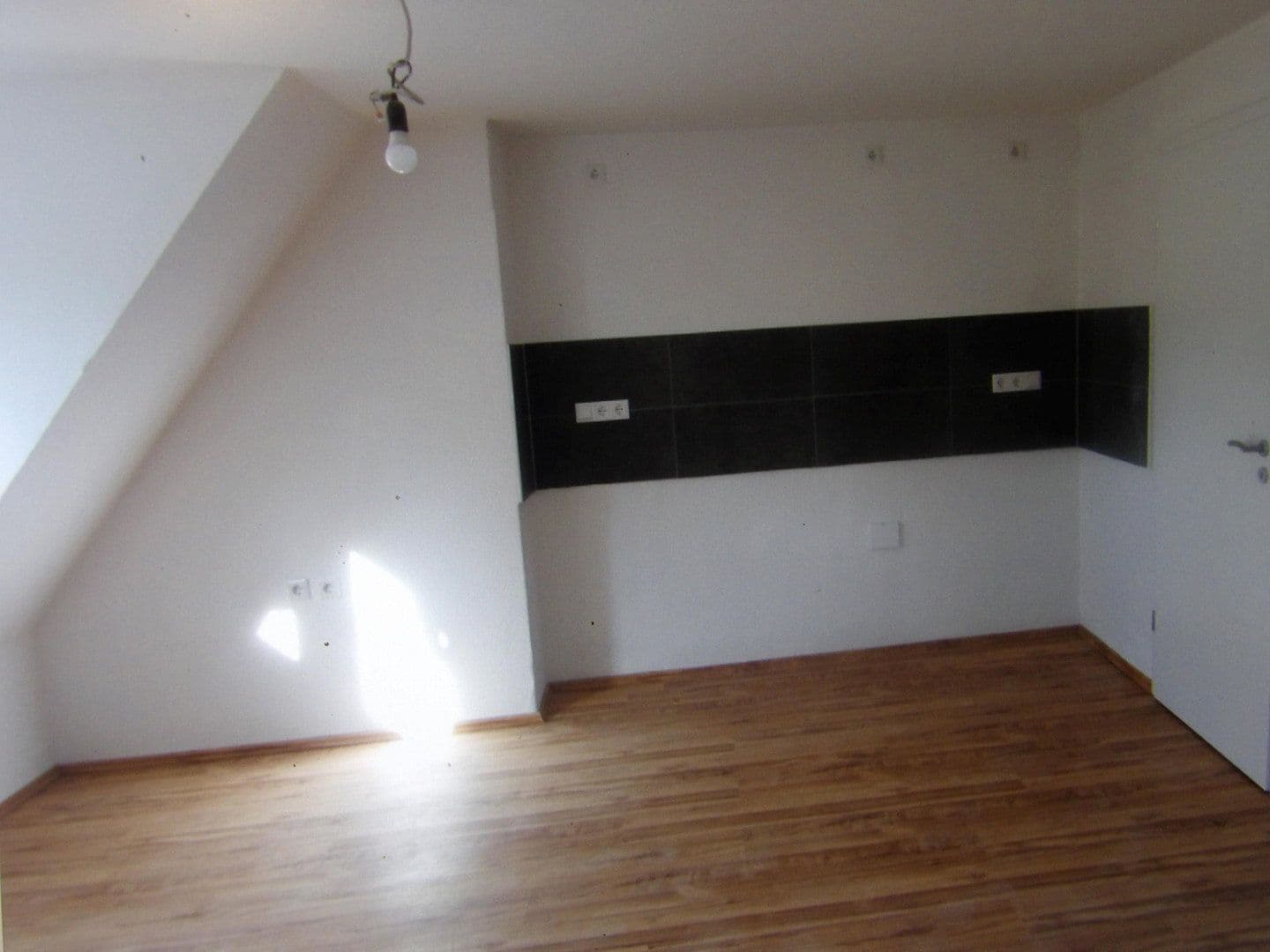 Pronájem bytu 3+1 125 m², Lage, Severní Porýní-Vestfálsko Pronájem bytu 3+1 125 m², Lage, Severní Porýní-Vestfálsko