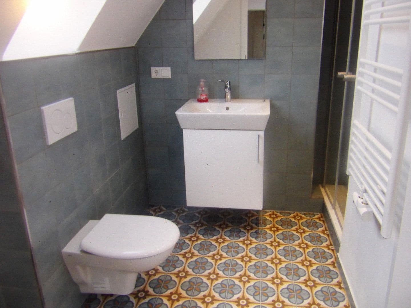 Pronájem bytu 3+1 125 m², Lage, Severní Porýní-Vestfálsko Pronájem bytu 3+1 125 m², Lage, Severní Porýní-Vestfálsko