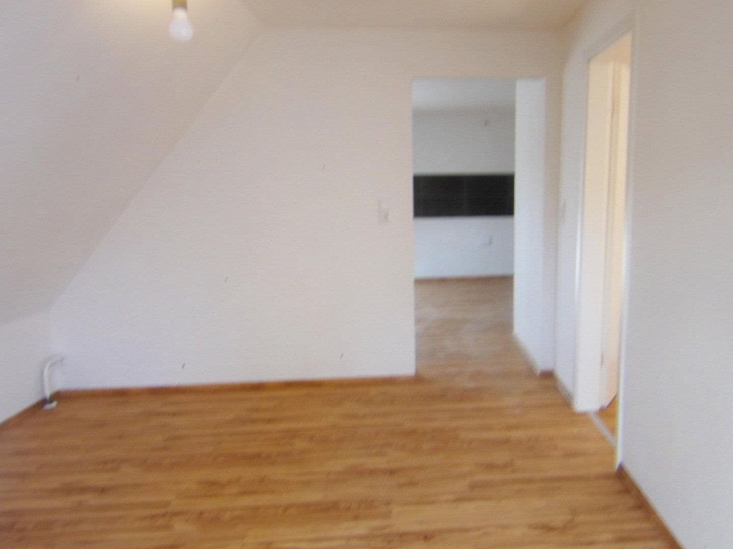 Pronájem bytu 3+1 125 m², Lage, Severní Porýní-Vestfálsko Pronájem bytu 3+1 125 m², Lage, Severní Porýní-Vestfálsko
