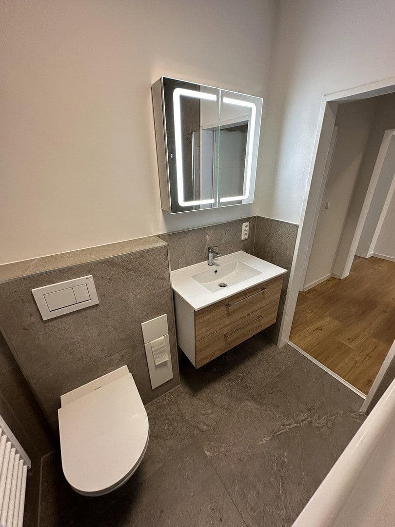 Pronájem bytu 2+1 60 m², Gökerstraße 87, Wilhelmshaven, Dolní Sasko Pronájem bytu 2+1 60 m², Gökerstraße 87, Wilhelmshaven, Dolní Sasko