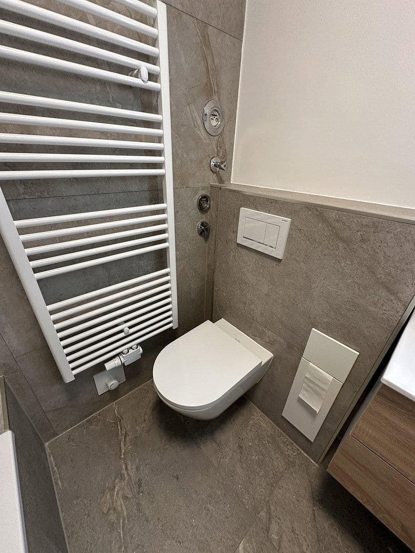 Pronájem bytu 2+1 60 m², Gökerstraße 87, Wilhelmshaven, Dolní Sasko Pronájem bytu 2+1 60 m², Gökerstraße 87, Wilhelmshaven, Dolní Sasko