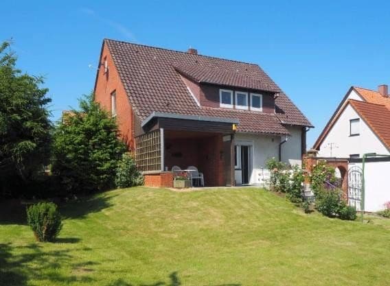Prodej domu 145 m², pozemek 1.150 m², Tulpenstraße 29, Wennigsen (Deister), Dolní Sasko Prodej domu 145 m², pozemek 1.150 m², Tulpenstraße 29, Wennigsen (Deister), Dolní Sasko