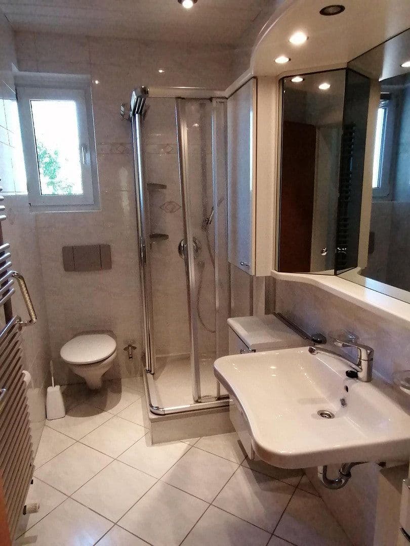 Prodej domu 145 m², pozemek 1.150 m², Tulpenstraße 29, Wennigsen (Deister), Dolní Sasko Prodej domu 145 m², pozemek 1.150 m², Tulpenstraße 29, Wennigsen (Deister), Dolní Sasko