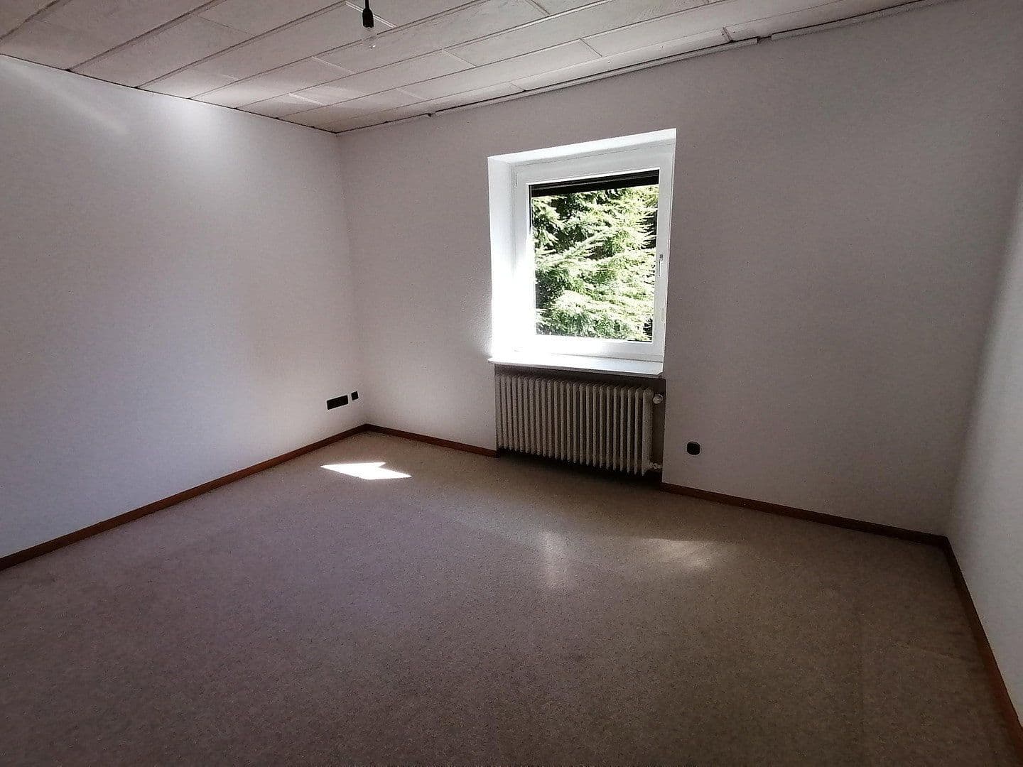 Prodej domu 145 m², pozemek 1.150 m², Tulpenstraße 29, Wennigsen (Deister), Dolní Sasko Prodej domu 145 m², pozemek 1.150 m², Tulpenstraße 29, Wennigsen (Deister), Dolní Sasko