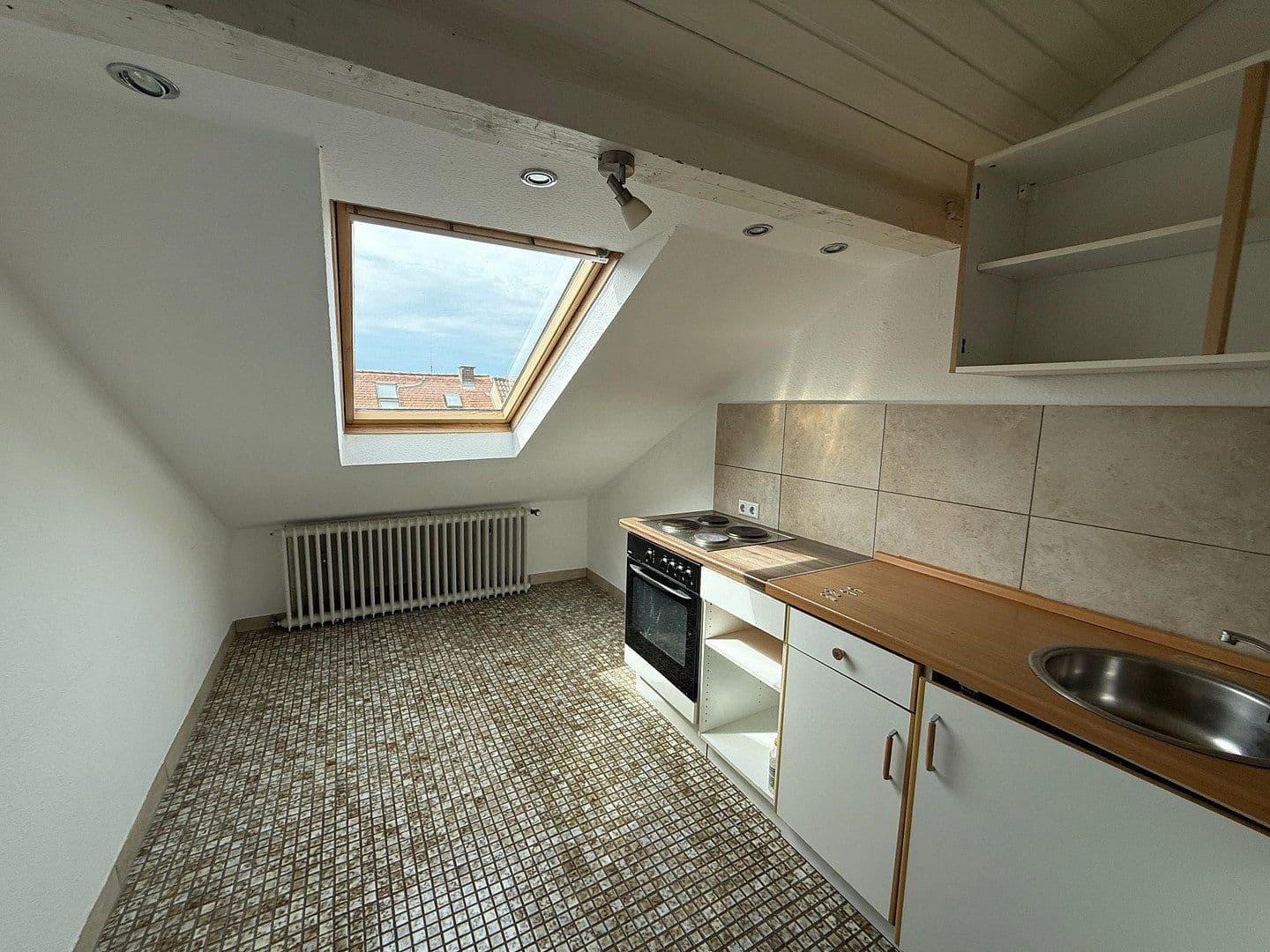 Pronájem bytu 2+1 68 m², Karlsruhe, Bádensko-Württembersko Pronájem bytu 2+1 68 m², Karlsruhe, Bádensko-Württembersko