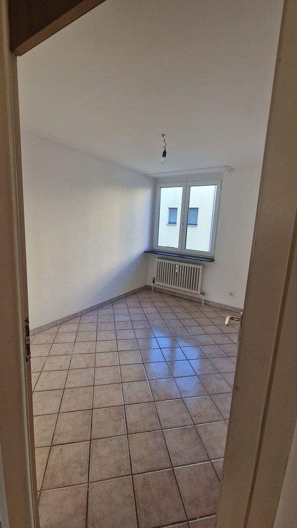 Pronájem bytu 3+1 75 m², Fürther Straße 3, Zirndorf, Bavorsko Pronájem bytu 3+1 75 m², Fürther Straße 3, Zirndorf, Bavorsko