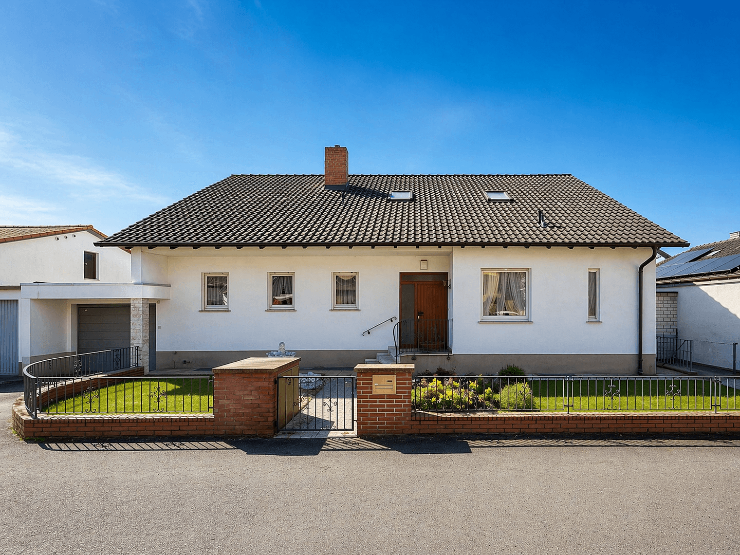 Prodej domu 213 m², pozemek 657 m², Speyer, Porýní-Falc Prodej domu 213 m², pozemek 657 m², Speyer, Porýní-Falc