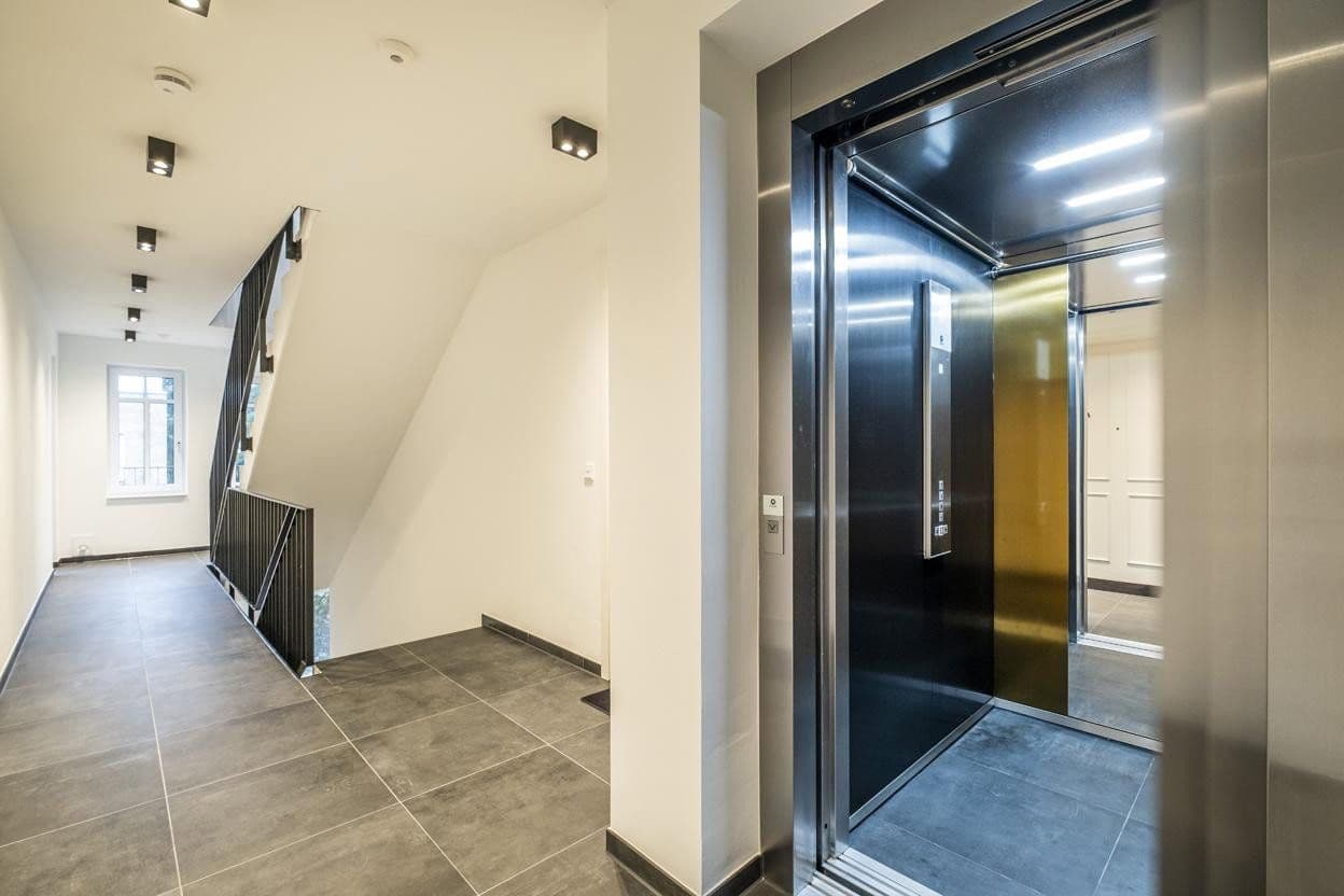 Pronájem bytu 2+1 43 m², Rissener Landstraße 42, Hamburg, Hamburg Pronájem bytu 2+1 43 m², Rissener Landstraße 42, Hamburg, Hamburg