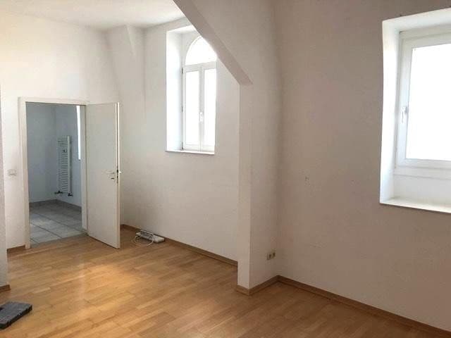 Prodej domu 325 m², pozemek 526 m², Uerdinger Str. 341, Krefld-Bockum, Severní Porýní-Vestfálsko Prodej domu 325 m², pozemek 526 m², Uerdinger Str. 341, Krefld-Bockum, Severní Porýní-Vestfálsko