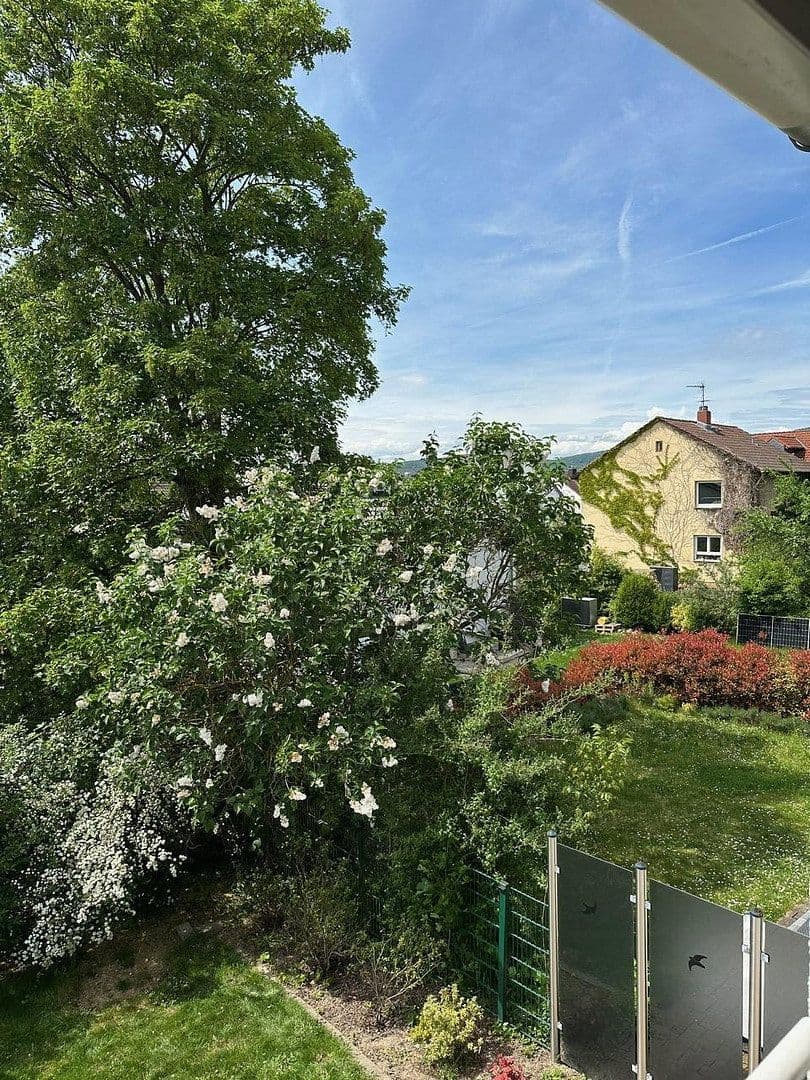 Prodej domu 161 m², pozemek 323 m², Eschborn, Hessen Prodej domu 161 m², pozemek 323 m², Eschborn, Hessen