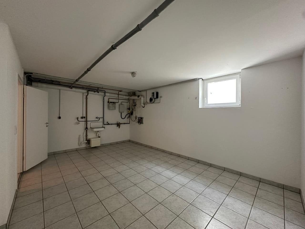 Prodej domu 161 m², pozemek 323 m², Eschborn, Hessen Prodej domu 161 m², pozemek 323 m², Eschborn, Hessen