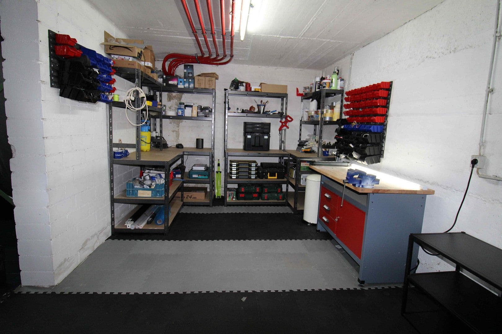 Prodej domu 205 m², pozemek 333 m², Warth 10a, Overath, Severní Porýní-Vestfálsko Prodej domu 205 m², pozemek 333 m², Warth 10a, Overath, Severní Porýní-Vestfálsko