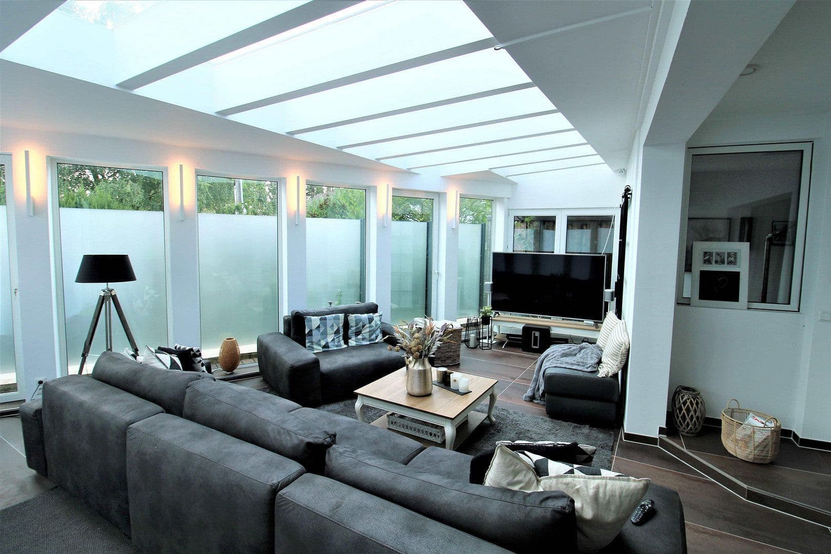Prodej domu 205 m², pozemek 333 m², Warth 10a, Overath, Severní Porýní-Vestfálsko Prodej domu 205 m², pozemek 333 m², Warth 10a, Overath, Severní Porýní-Vestfálsko