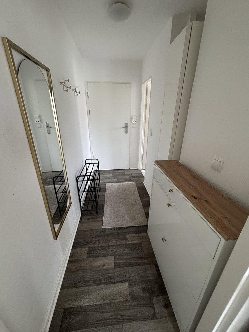 Pronájem bytu 2+1 41 m², Schmittener Str. 1, Frankfurt am Main, Hessen Pronájem bytu 2+1 41 m², Schmittener Str. 1, Frankfurt am Main, Hessen