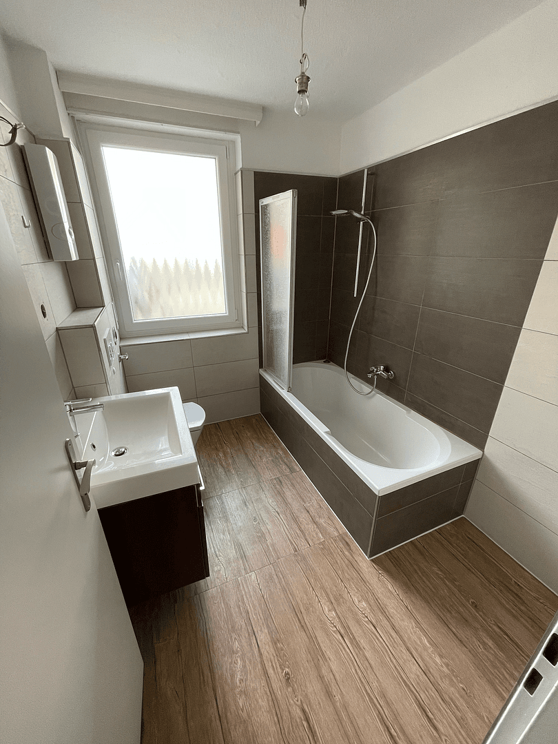 Pronájem bytu 3+1 70 m², Hagener Str. 141, Schwerte, Severní Porýní-Vestfálsko Pronájem bytu 3+1 70 m², Hagener Str. 141, Schwerte, Severní Porýní-Vestfálsko