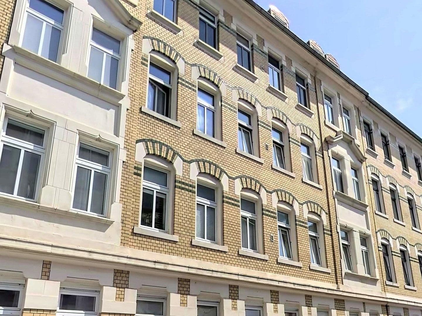 Prodej bytu 2+1 50 m², Siemensstr. 48, Leipzig, Sasko Prodej bytu 2+1 50 m², Siemensstr. 48, Leipzig, Sasko