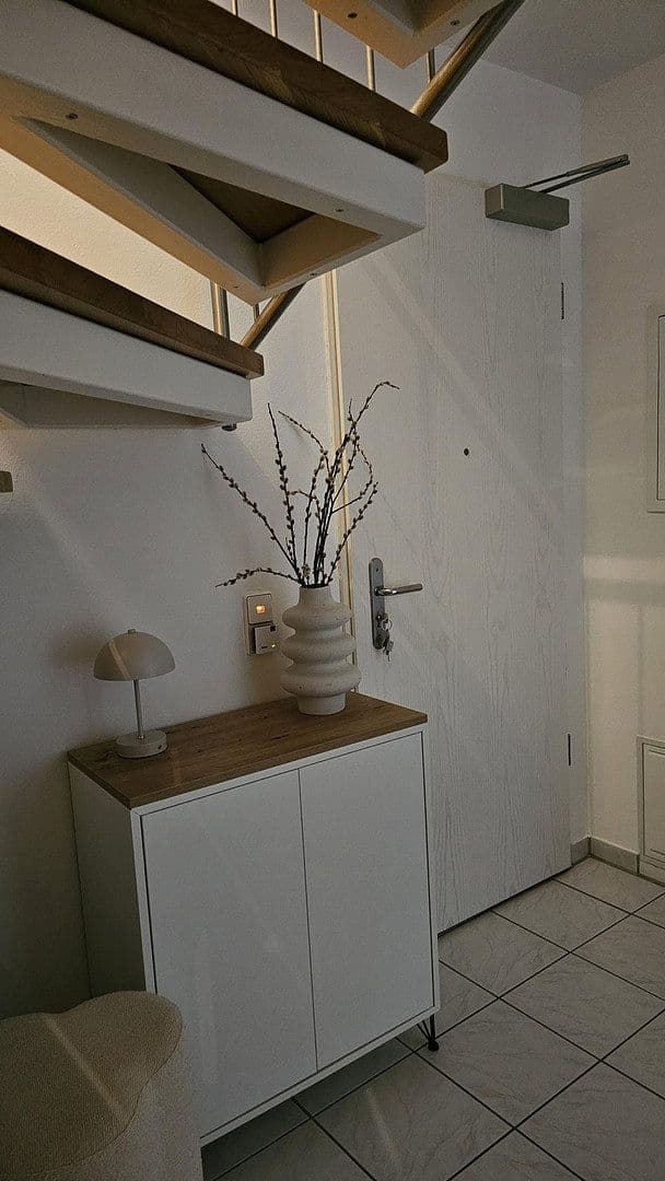 Pronájem bytu 3+1 83 m², Türkenstrasse 29c, München, Bavorsko Pronájem bytu 3+1 83 m², Türkenstrasse 29c, München, Bavorsko