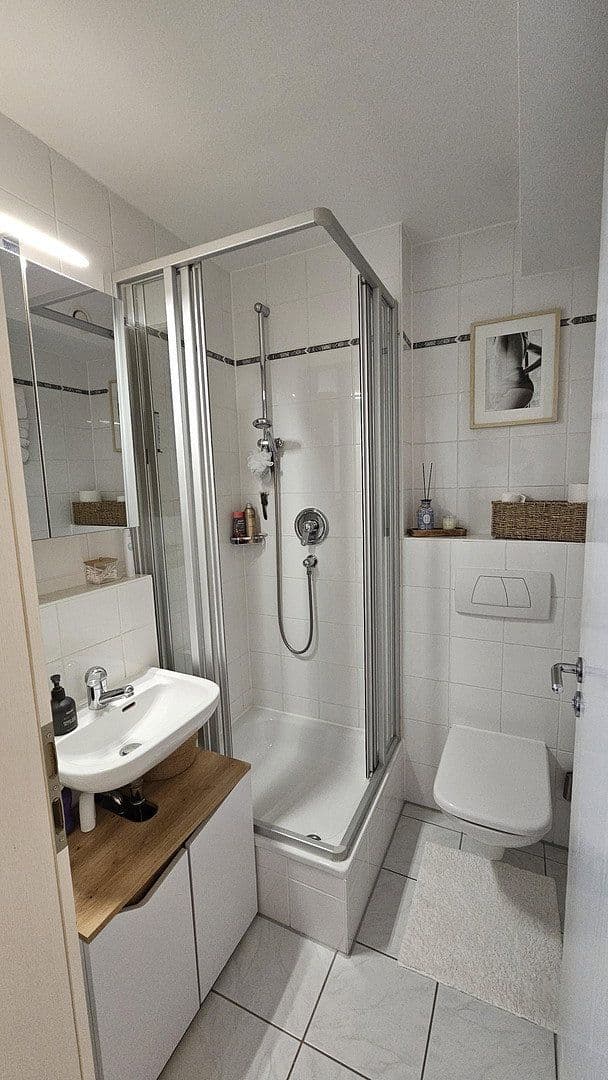 Pronájem bytu 3+1 83 m², Türkenstrasse 29c, München, Bavorsko Pronájem bytu 3+1 83 m², Türkenstrasse 29c, München, Bavorsko