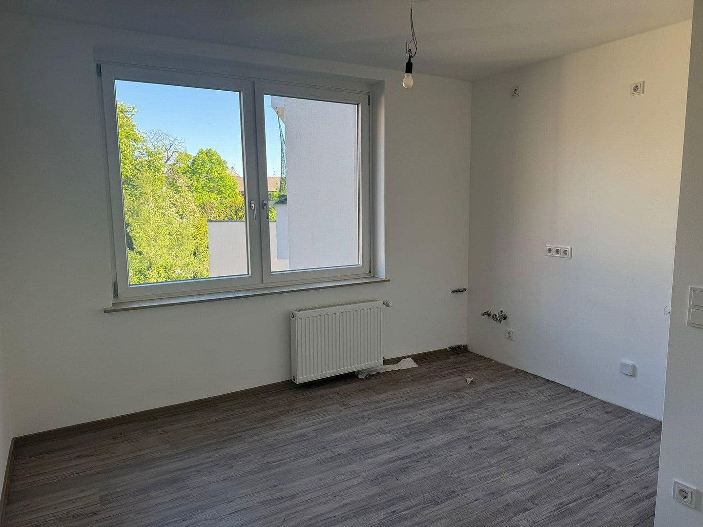 Pronájem bytu 5+1 120 m², Dellstraße 1a, Duisburg, Severní Porýní-Vestfálsko Pronájem bytu 5+1 120 m², Dellstraße 1a, Duisburg, Severní Porýní-Vestfálsko