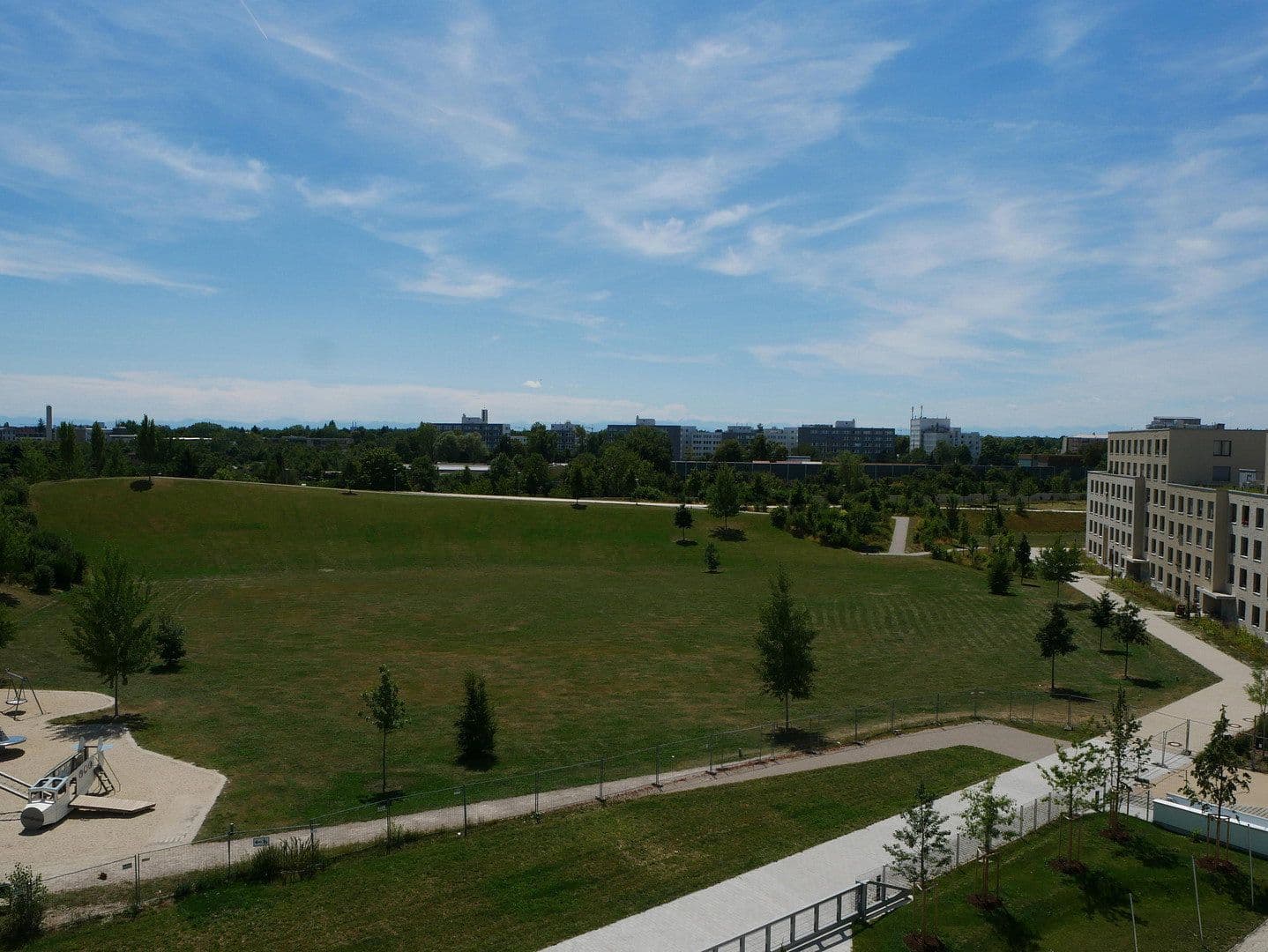 Pronájem bytu 2+1 43 m², Angela-Molitoris-Platz 13, München, Bavorsko Pronájem bytu 2+1 43 m², Angela-Molitoris-Platz 13, München, Bavorsko