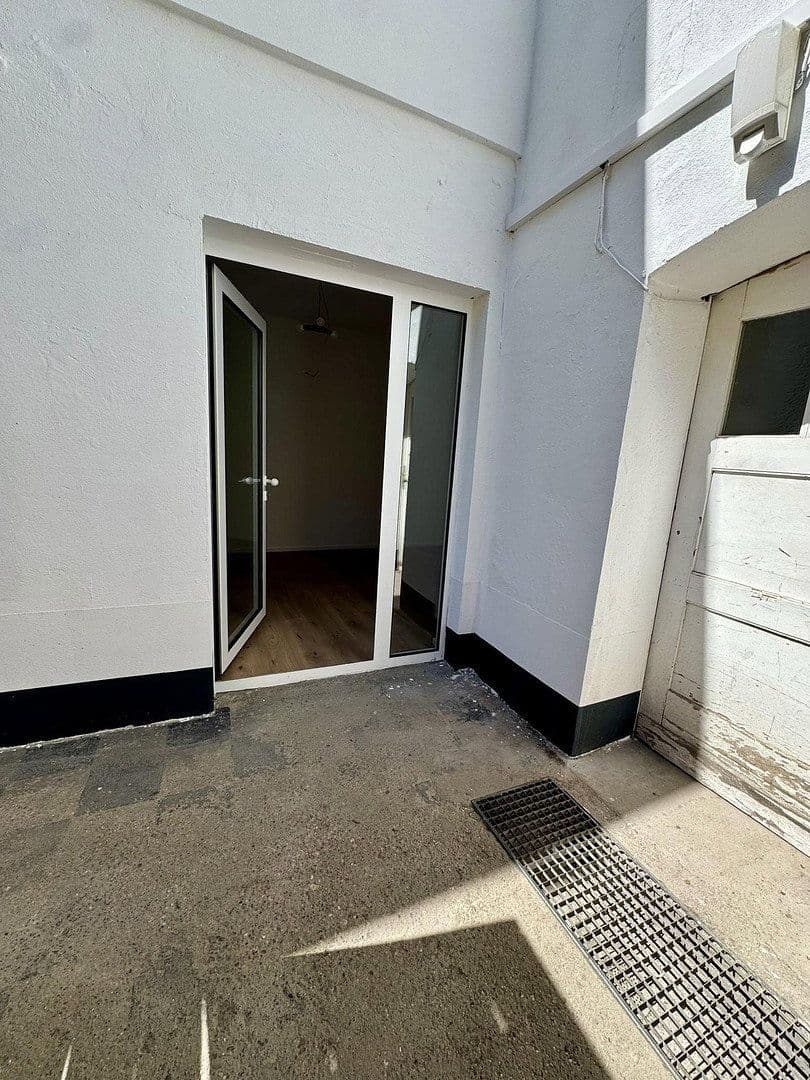 Pronájem bytu 2+1 33 m², Birkenstraße 147, Düsseldorf, Severní Porýní-Vestfálsko Pronájem bytu 2+1 33 m², Birkenstraße 147, Düsseldorf, Severní Porýní-Vestfálsko