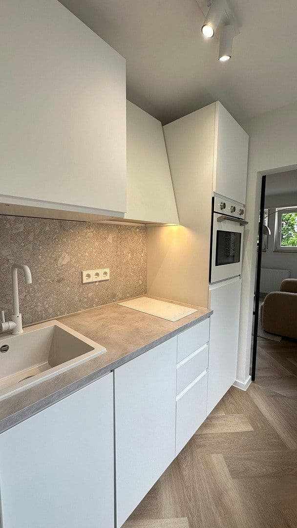 Prodej bytu 2+1 44 m², Stuttgart, Bádensko-Württembersko Prodej bytu 2+1 44 m², Stuttgart, Bádensko-Württembersko