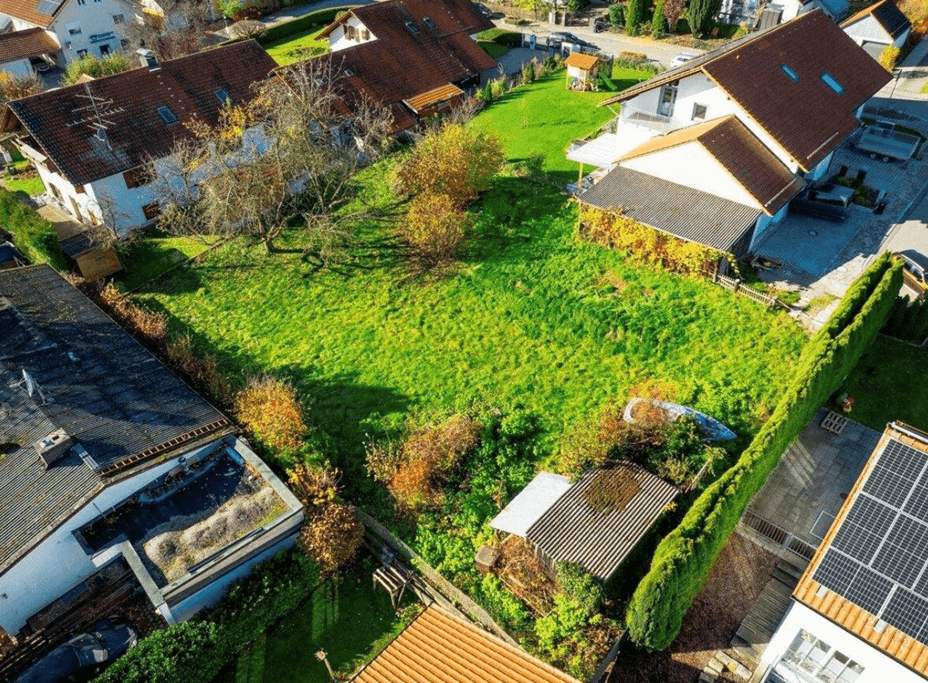 Prodej pozemku 927 m², Ottenhofen, Bavorsko Prodej pozemku 927 m², Ottenhofen, Bavorsko