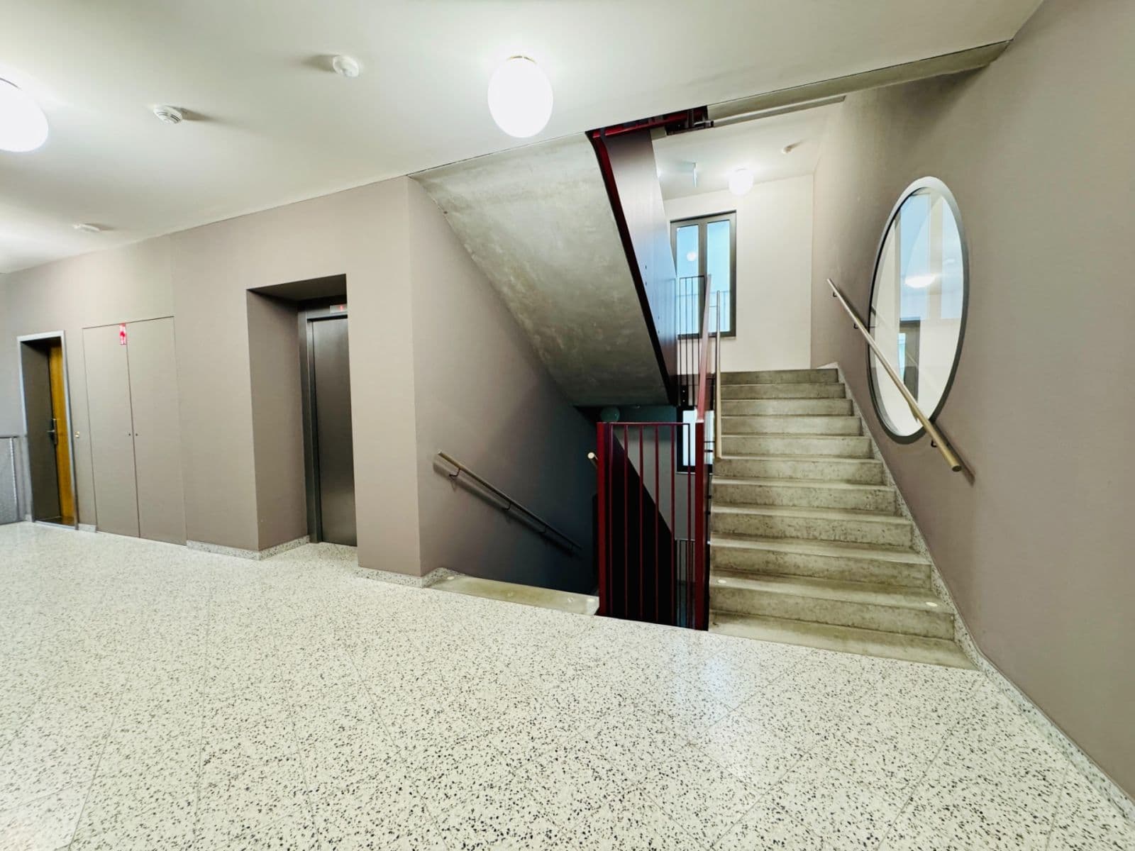 Prodej bytu 2+kk 57 m², Toyen, Praha, Praha Prodej bytu 2+kk 57 m², Toyen, Praha, Praha