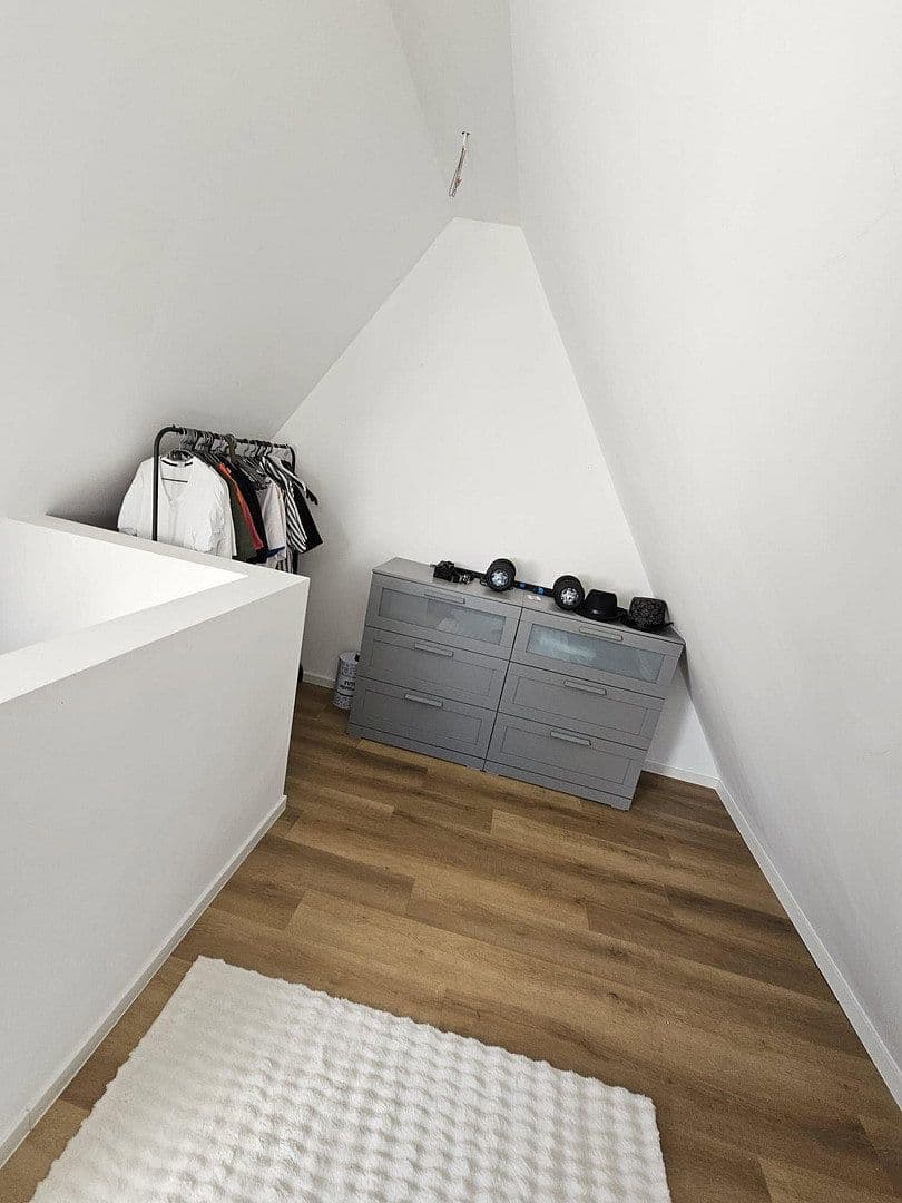 Pronájem bytu 2+1 66 m², Fritz-Rechberg-Straße 77, Bad Hersfeld, Hessen Pronájem bytu 2+1 66 m², Fritz-Rechberg-Straße 77, Bad Hersfeld, Hessen