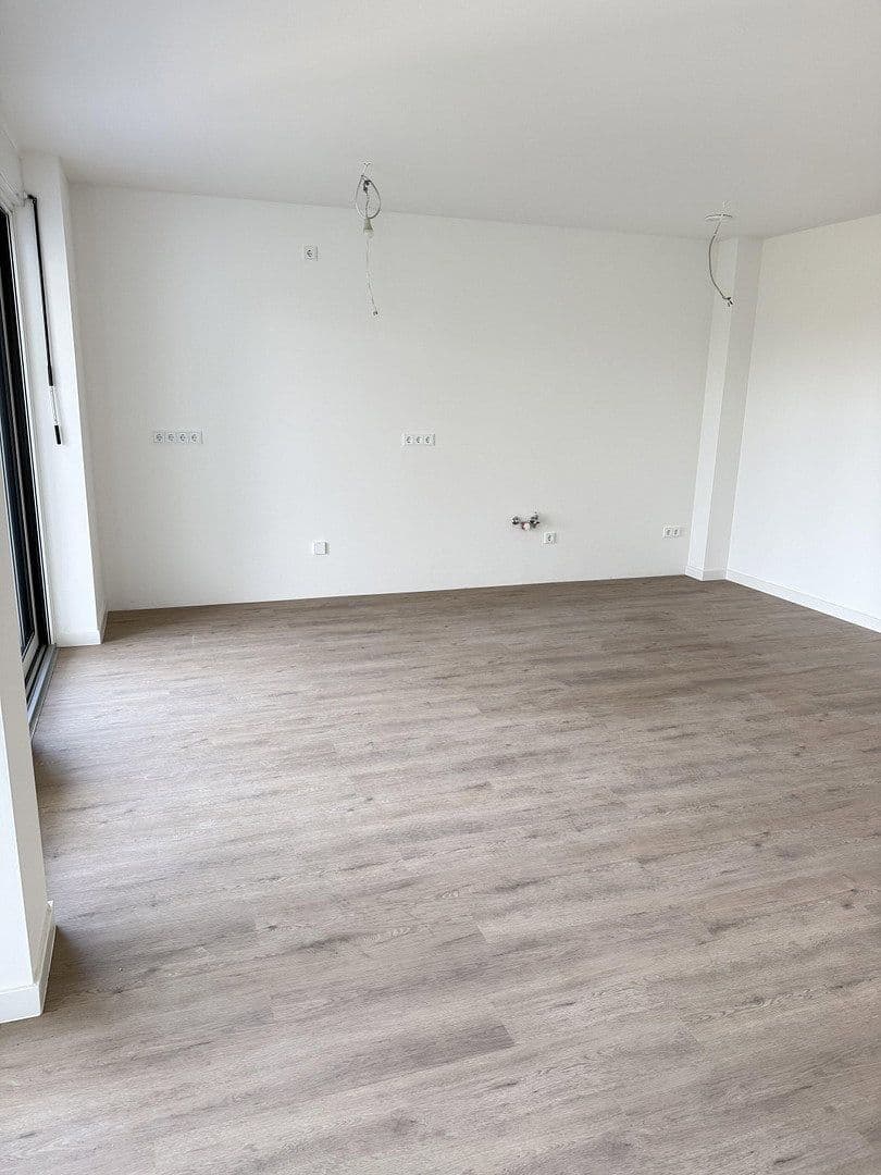 Prodej domu 205 m², pozemek 379 m², Gläsenerstr.11a, Paderborn, Severní Porýní-Vestfálsko Prodej domu 205 m², pozemek 379 m², Gläsenerstr.11a, Paderborn, Severní Porýní-Vestfálsko