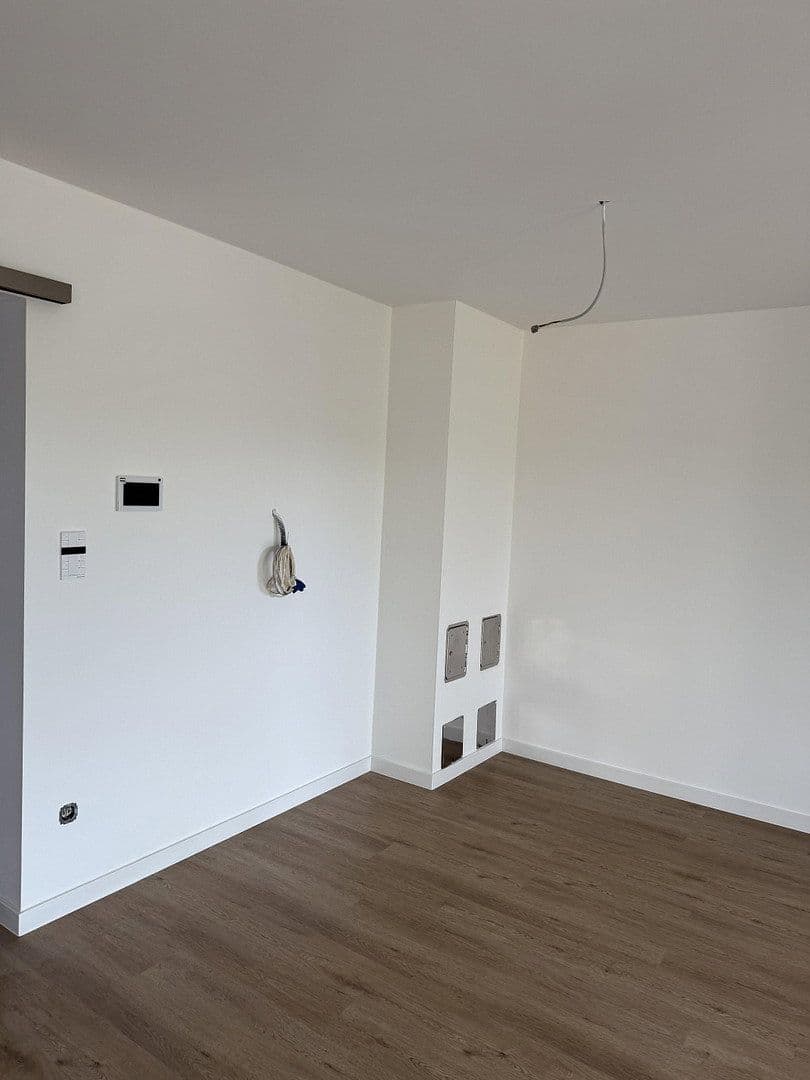 Prodej domu 205 m², pozemek 379 m², Gläsenerstr.11a, Paderborn, Severní Porýní-Vestfálsko Prodej domu 205 m², pozemek 379 m², Gläsenerstr.11a, Paderborn, Severní Porýní-Vestfálsko