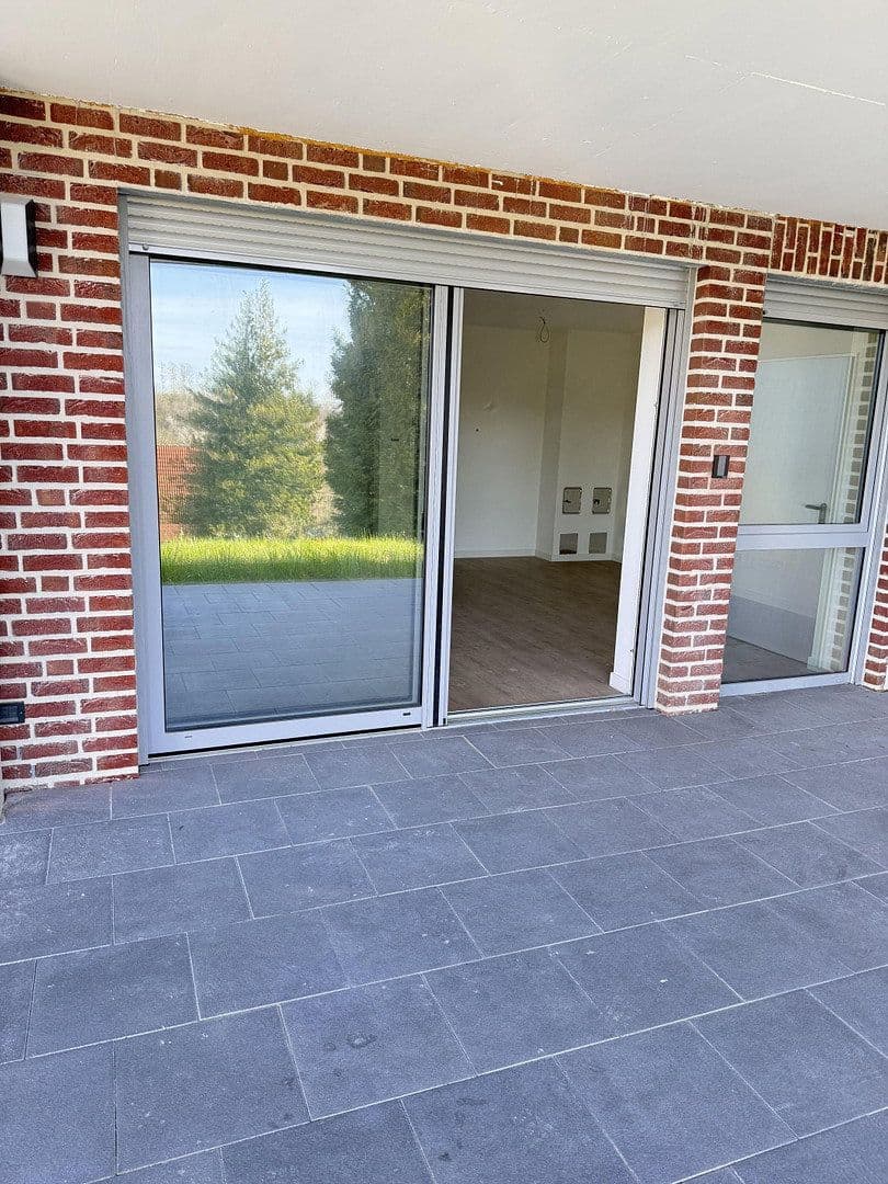 Prodej domu 205 m², pozemek 379 m², Gläsenerstr.11a, Paderborn, Severní Porýní-Vestfálsko Prodej domu 205 m², pozemek 379 m², Gläsenerstr.11a, Paderborn, Severní Porýní-Vestfálsko