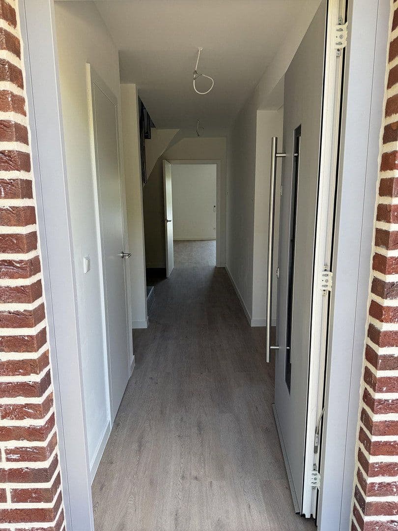 Prodej domu 205 m², pozemek 379 m², Gläsenerstr.11a, Paderborn, Severní Porýní-Vestfálsko Prodej domu 205 m², pozemek 379 m², Gläsenerstr.11a, Paderborn, Severní Porýní-Vestfálsko