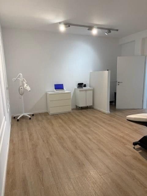 Pronájem kanceláře 94 m², Brückenstraße 56, Schweich, Porýní-Falc Pronájem kanceláře 94 m², Brückenstraße 56, Schweich, Porýní-Falc